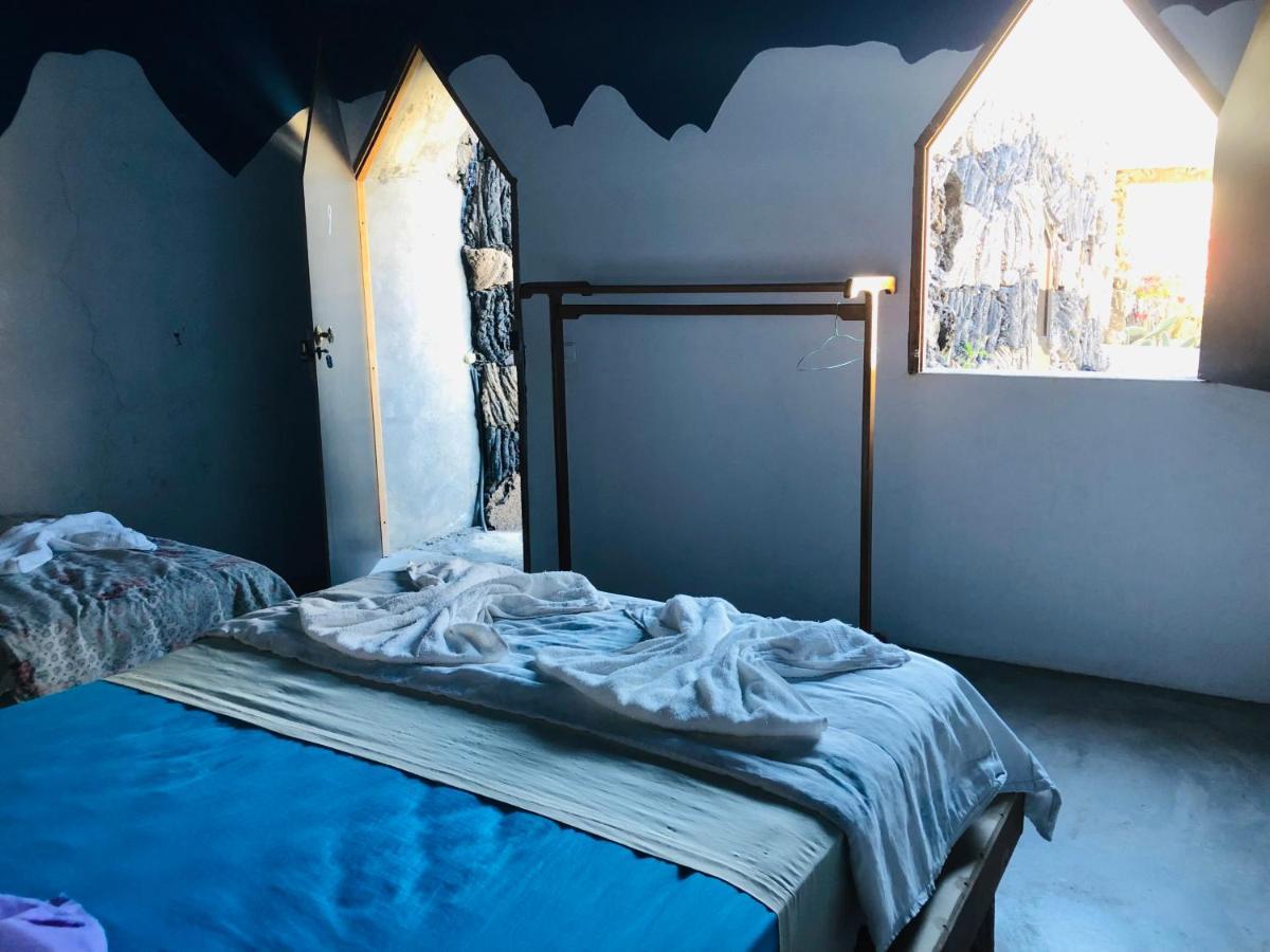 Pensao Repouso Alegre Turismo E Aventura Bed and Breakfast Portela Exteriör bild